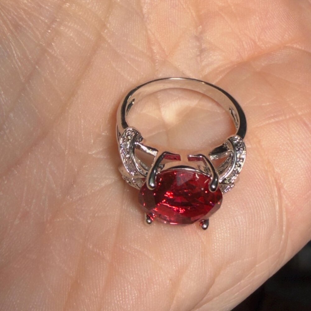 Sterling Silver Ring with Red Stone CZ Accents Size 7.25 - Picture 5 of 8